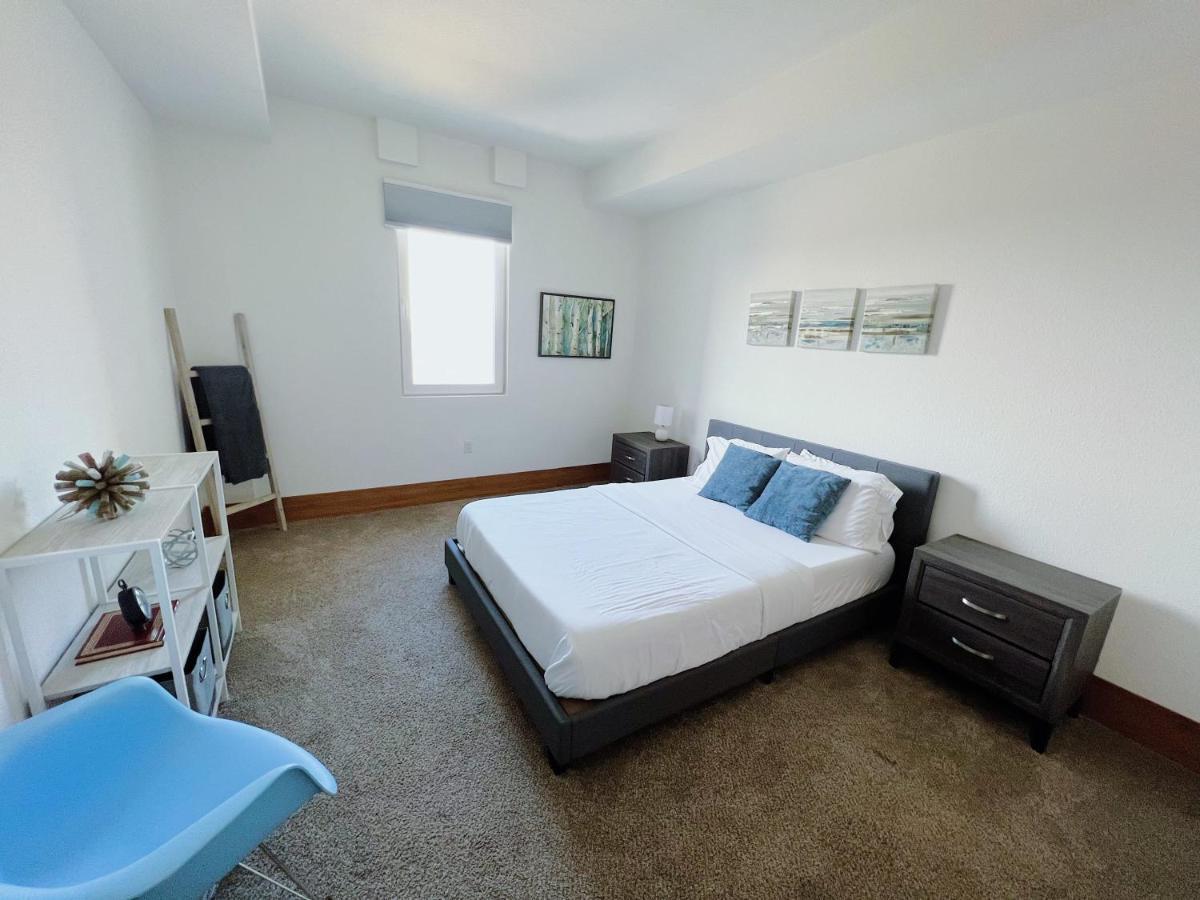 2Br Suite At The Grand Castle Pool Gym & Parking غراندفيل المظهر الخارجي الصورة