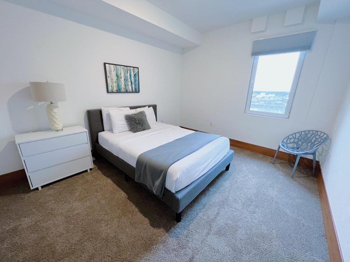 2Br Suite At The Grand Castle Pool Gym & Parking غراندفيل المظهر الخارجي الصورة