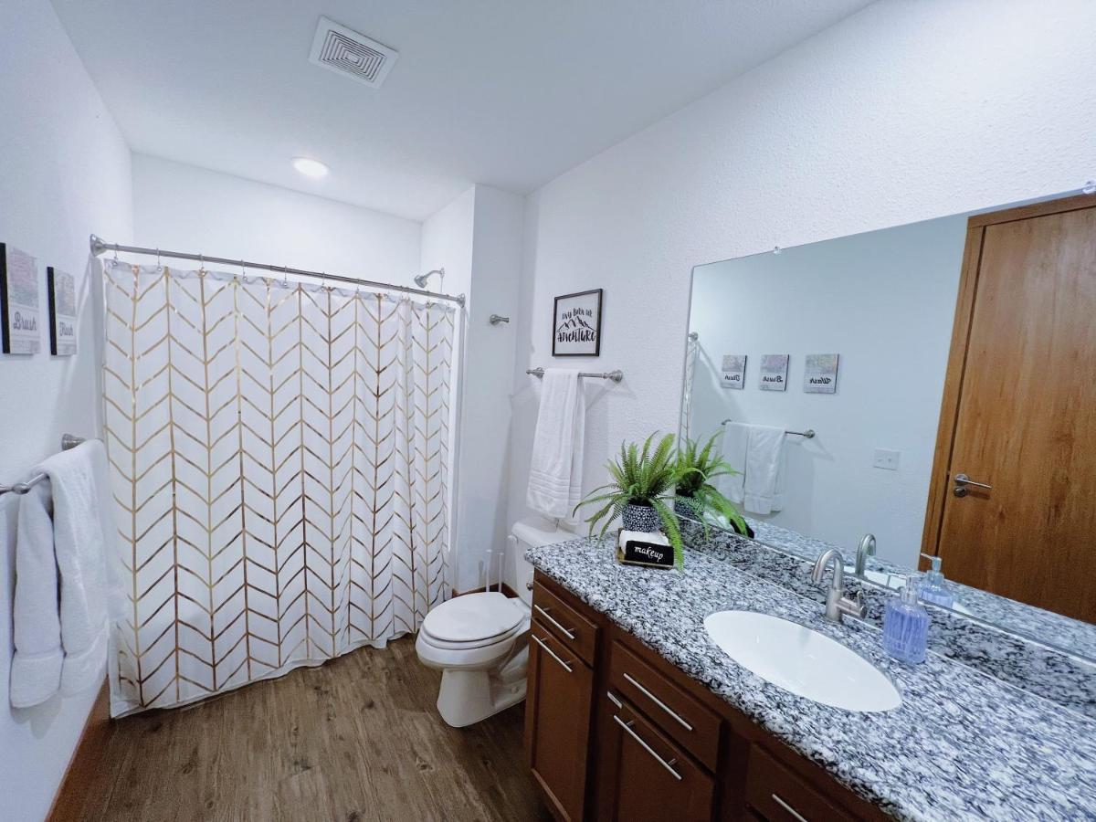 2Br Suite At The Grand Castle Pool Gym & Parking غراندفيل المظهر الخارجي الصورة