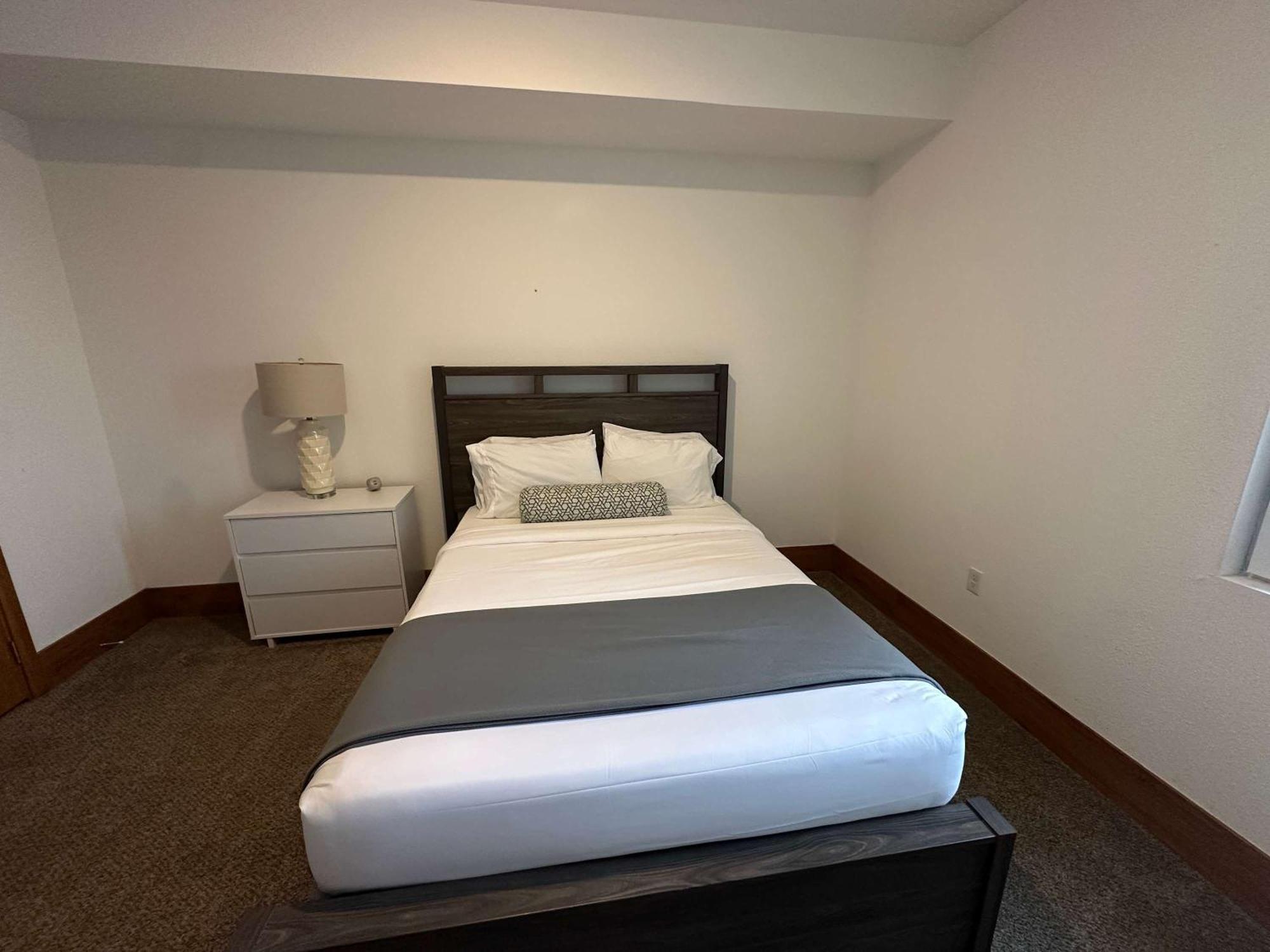 2Br Suite At The Grand Castle Pool Gym & Parking غراندفيل المظهر الخارجي الصورة