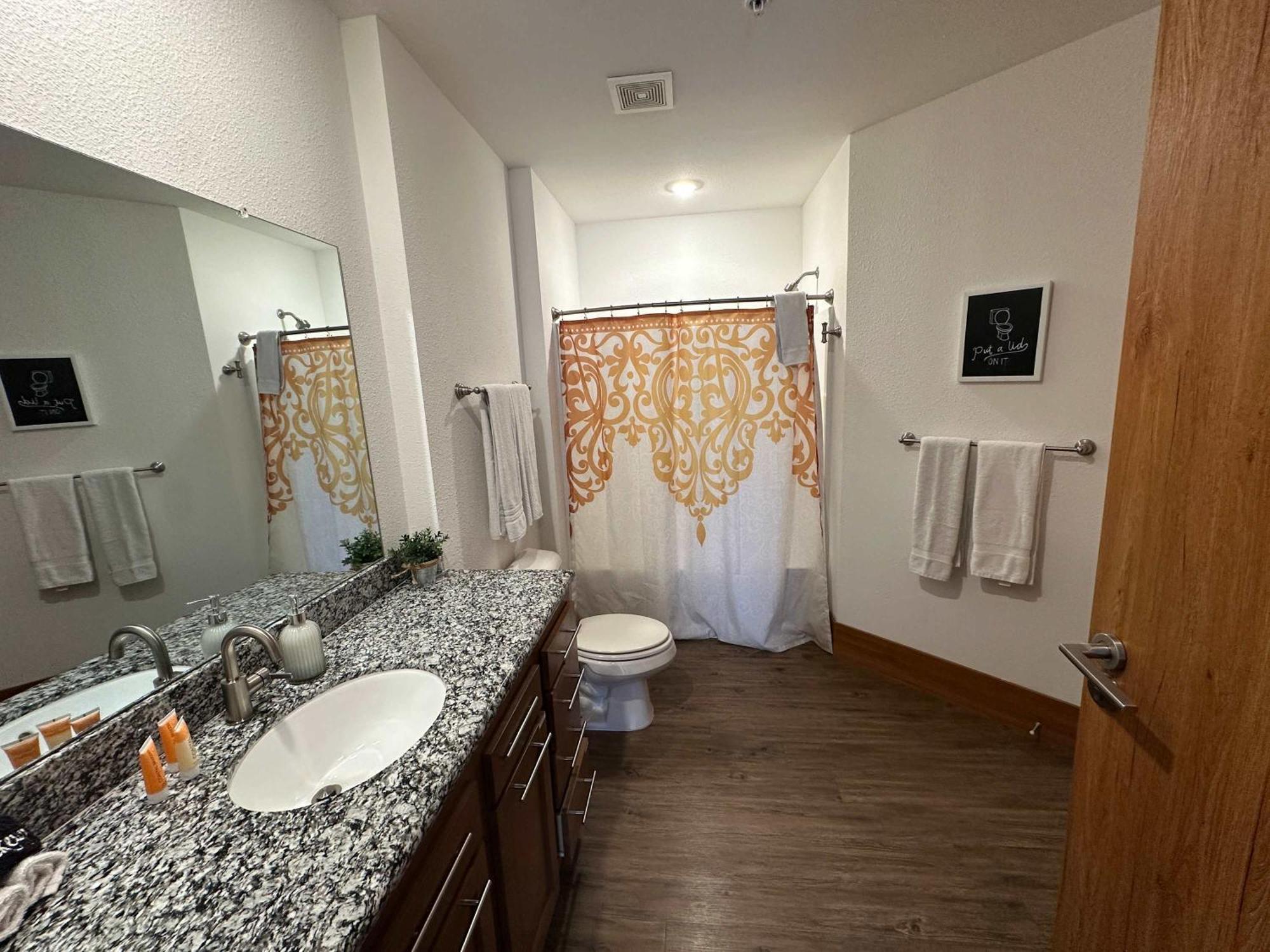 2Br Suite At The Grand Castle Pool Gym & Parking غراندفيل المظهر الخارجي الصورة